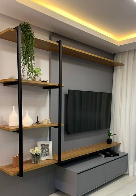 Móvel metálico com design industrial